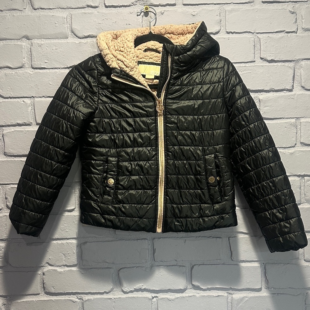 NWOT Michael Kors Black Puffer Jacket with Cream Lining size 7/8